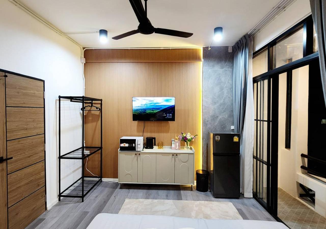 Apartamento Lasalle House,bts,suvarnabhumi Airport,mega Bangna *