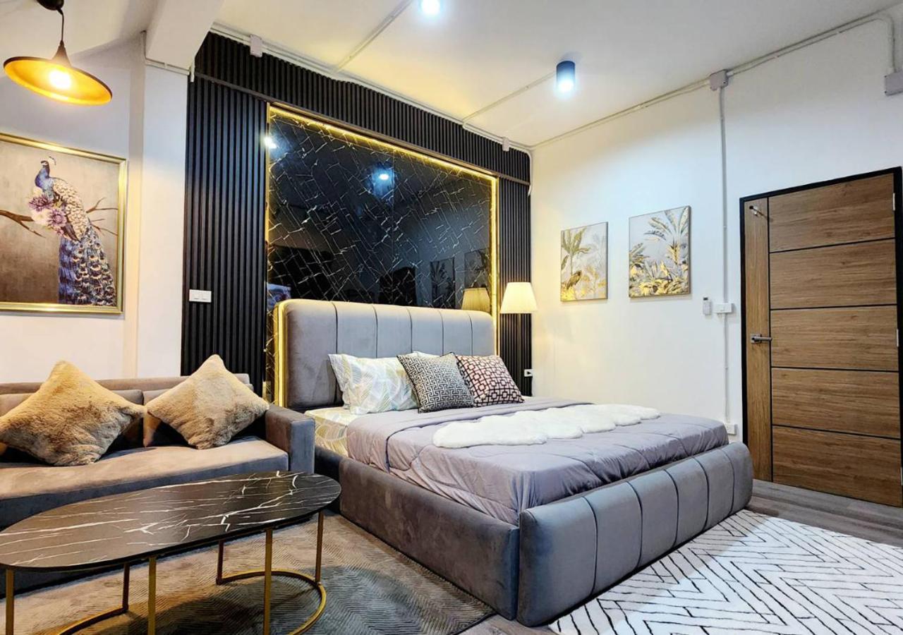 Apartamento Lasalle House,bts,suvarnabhumi Airport,mega Bangna *